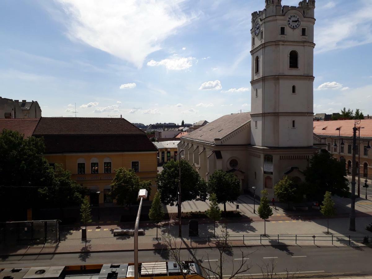 Piac Utcai Apartman 2 Debrecen Exterior foto